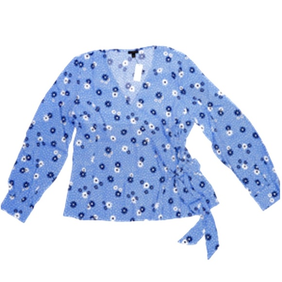 New Talbots Wrap top Large Petite Cottagecore Boho Flowers Dots Poet Sleeve - Picture 2 of 5